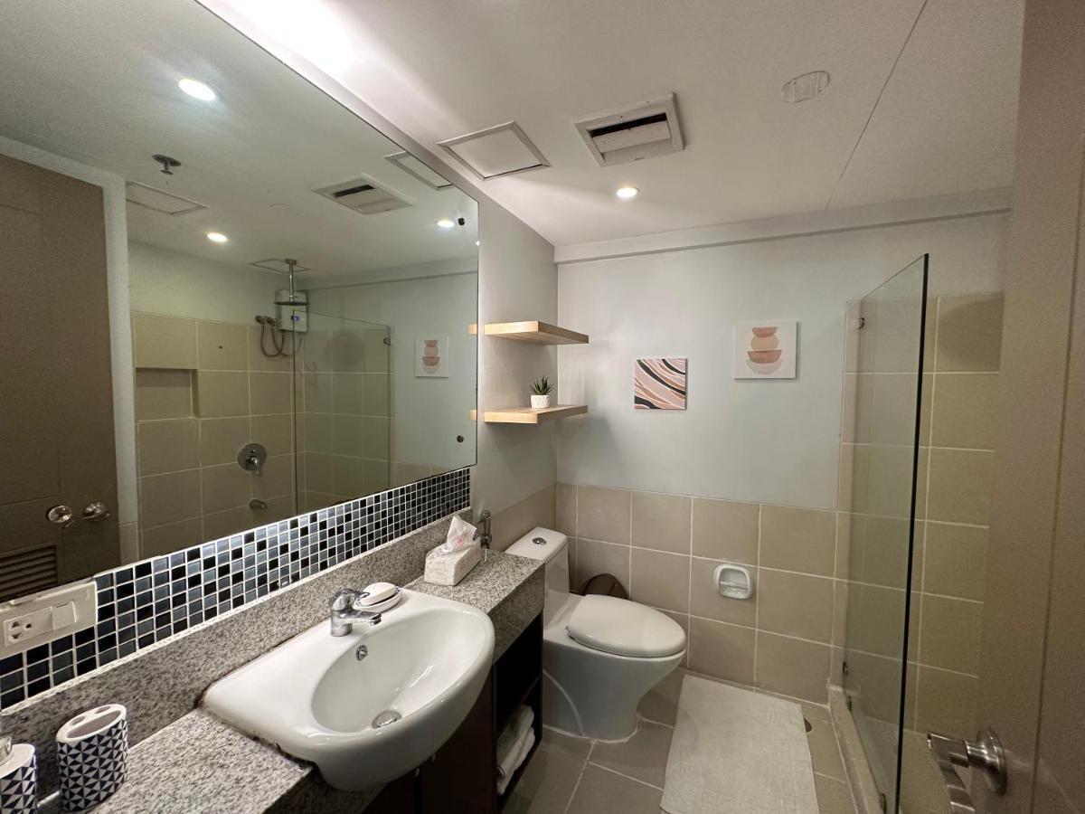 Alea Residences Las Piñas Zewnętrze zdjęcie